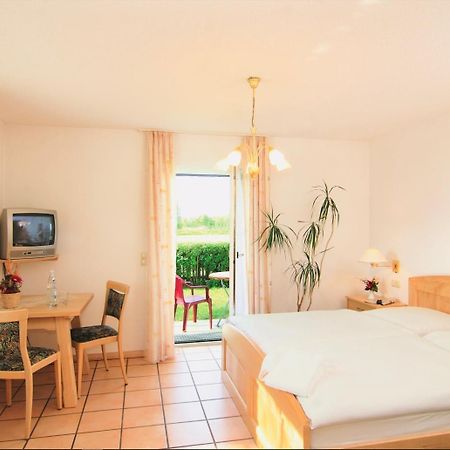 Landgasthof Hotel Zwickl Deggendorf Bagian luar foto