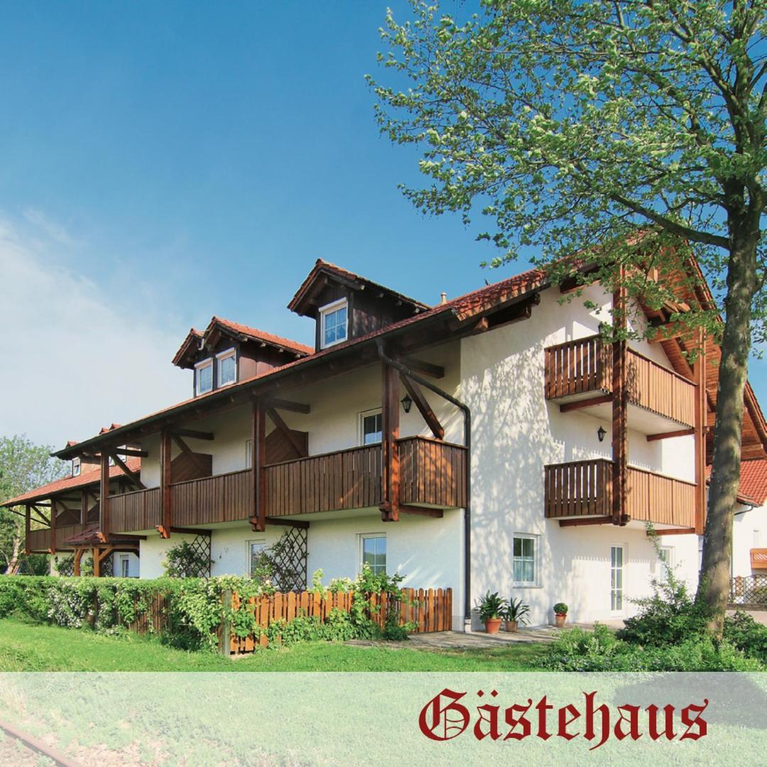 Landgasthof Hotel Zwickl Deggendorf Bagian luar foto